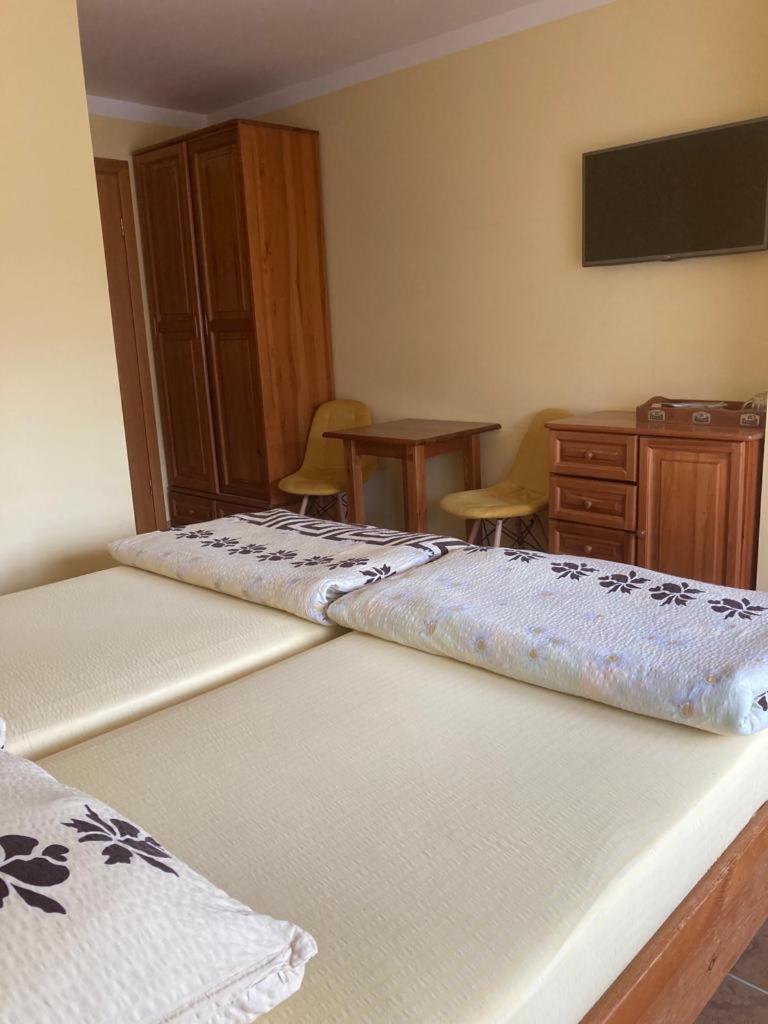 Pod Delfinem Rewal Apartman Kültér fotó