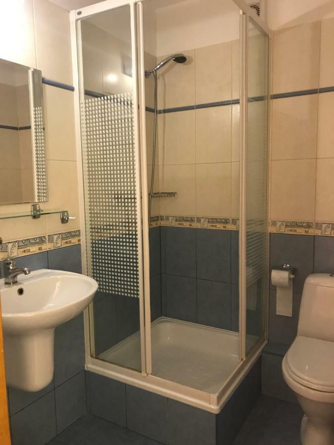 Pod Delfinem Rewal Apartman Kültér fotó